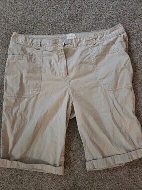 Chico's Light Tan Casual Chinos